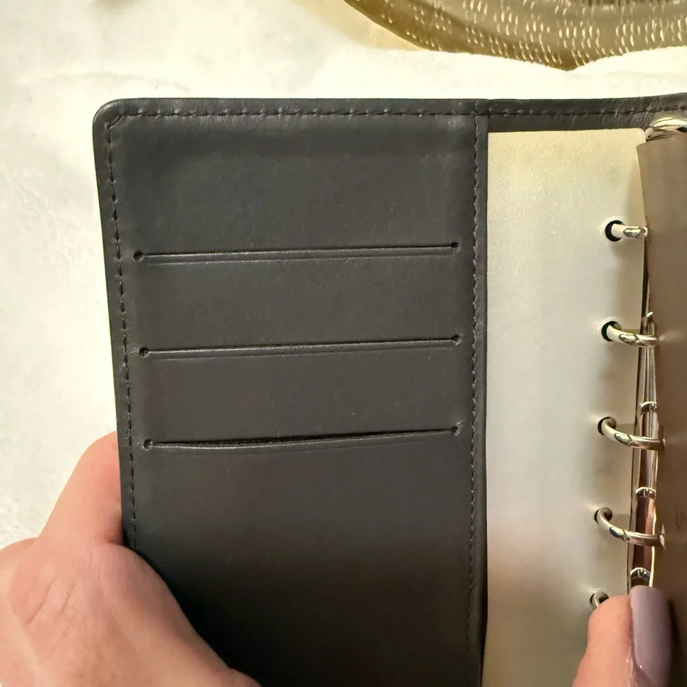 Louis Vuitton Black Key Card Holder Monogram - Picture 6 of 8